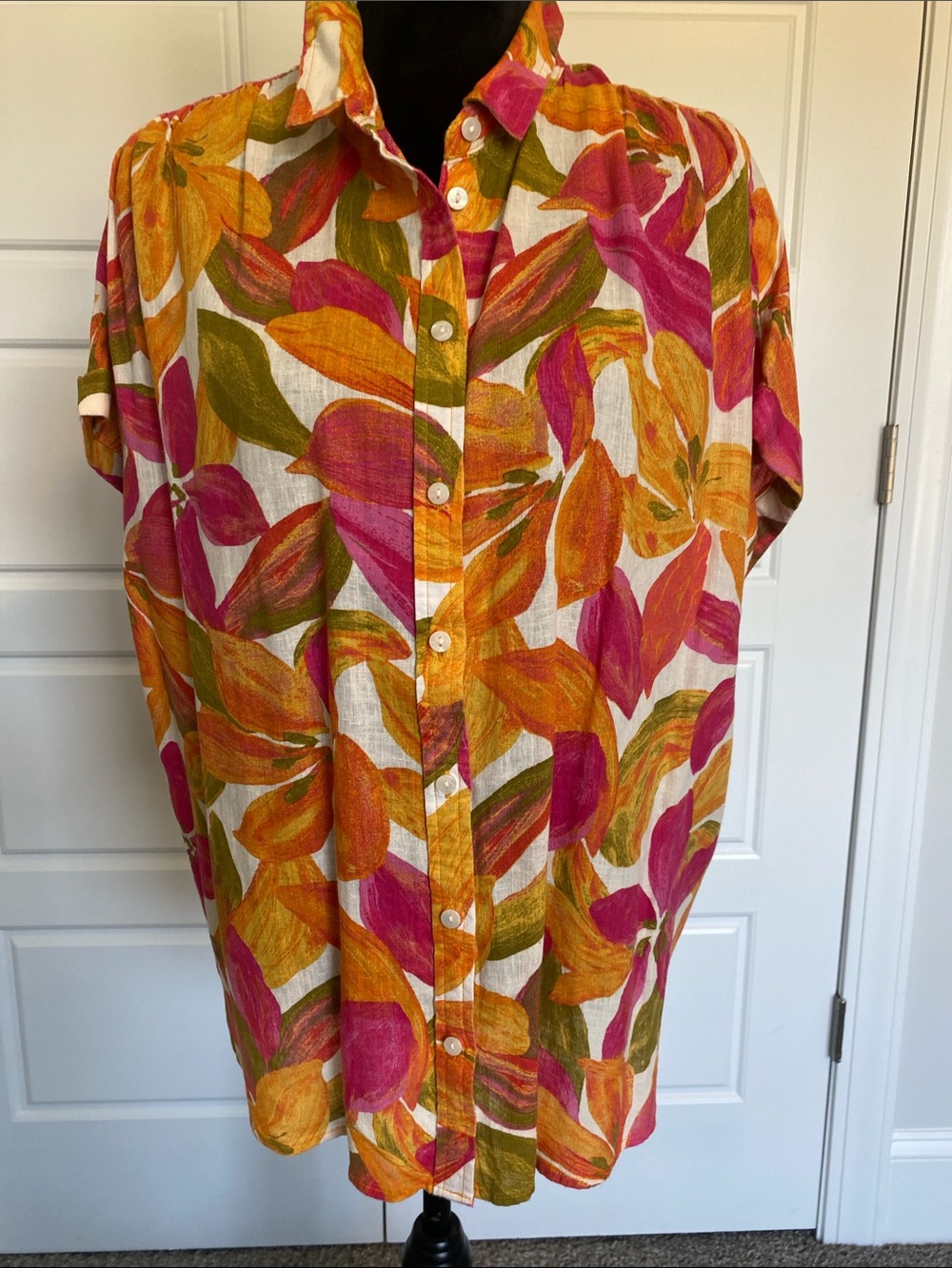 Time and Tru Floral Button-Up Blouse in Pink, Orange, Green, White